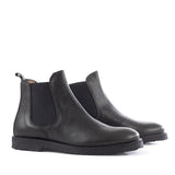 Chelsea Boots in Black Calfskin Leather