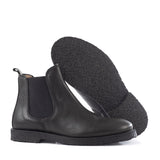 Chelsea Boots in Black Calfskin Leather