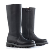 Boots in black elk effect leather