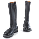 Boots in black elk effect leather