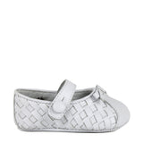Newborn ballerina shoes in white woven leather