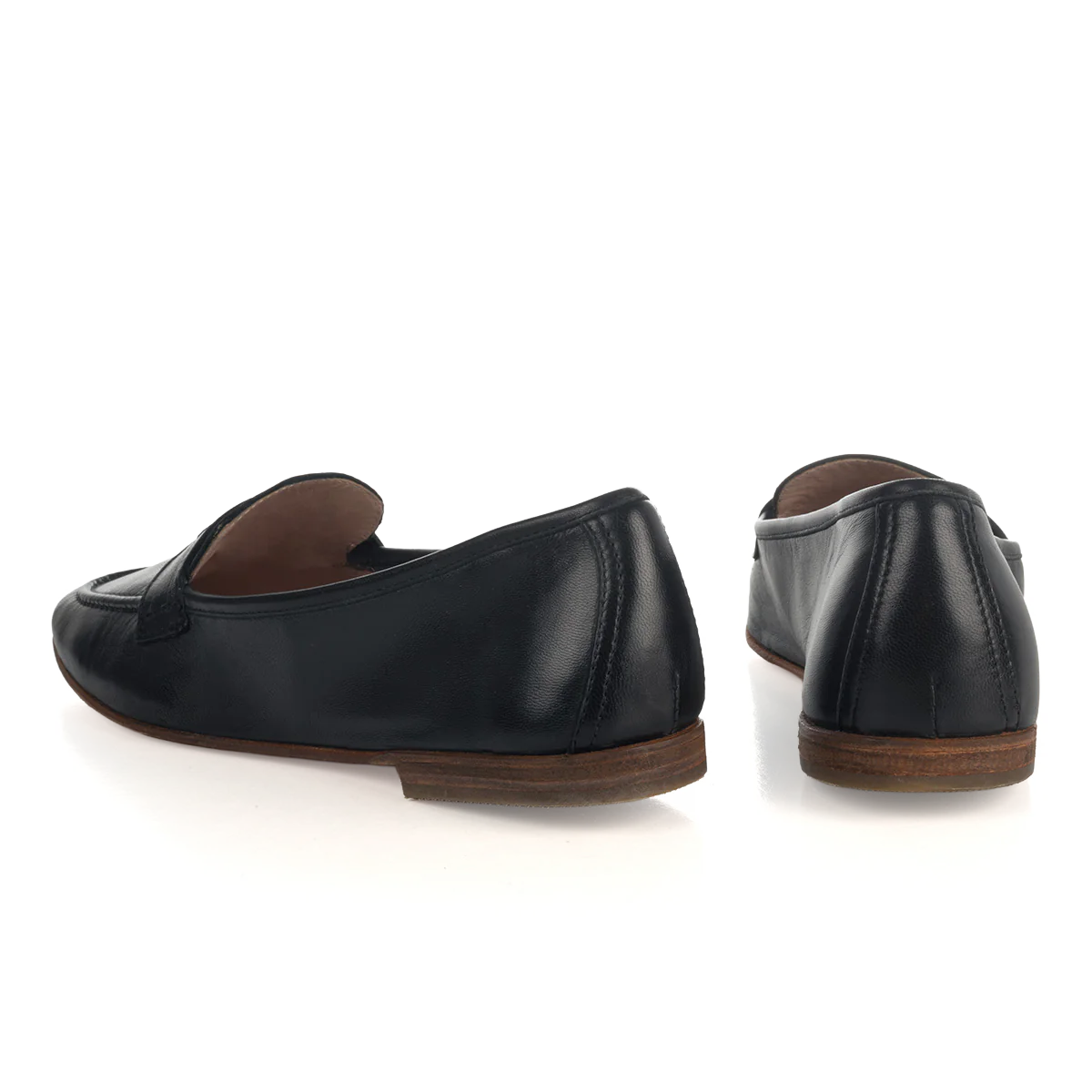 Penny Loafer in Black Calfskin Leather