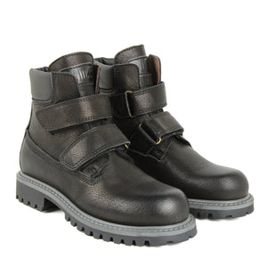 Mountain boots in elk and black calfskin with velcro