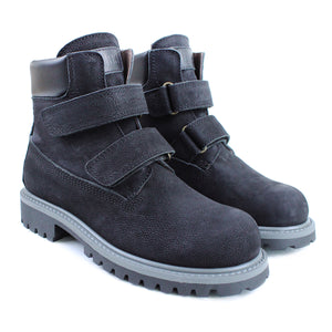 Mountain Boots in black calf leather with velcro