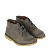 Desert boots in suede