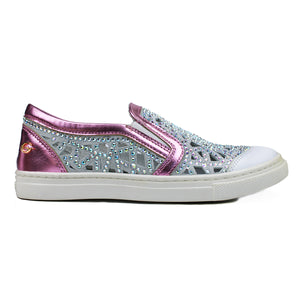 Slip On in white leather and pink details with bright studs