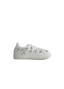 Low-Top Sneakers in White Calf Leather with Floral Accessories