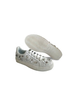 Load image into Gallery viewer, Low-Top Sneakers in White Calf Leather with Floral Accessories
