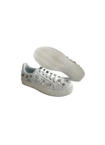 Low-Top Sneakers in White Calf Leather with Floral Accessories