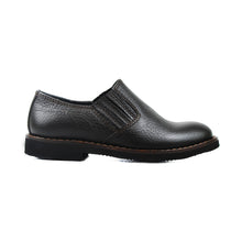 Load image into Gallery viewer, Slipon in dark brown leather
