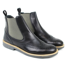 Load image into Gallery viewer, Chelsea Boots in black leather and grey elastic
