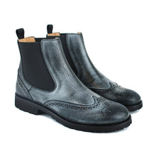 Load image into Gallery viewer, Chelsea boot in black calf leather with vintage effect
