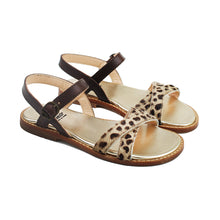 Load image into Gallery viewer, Sandals in pony and dark brown leather
