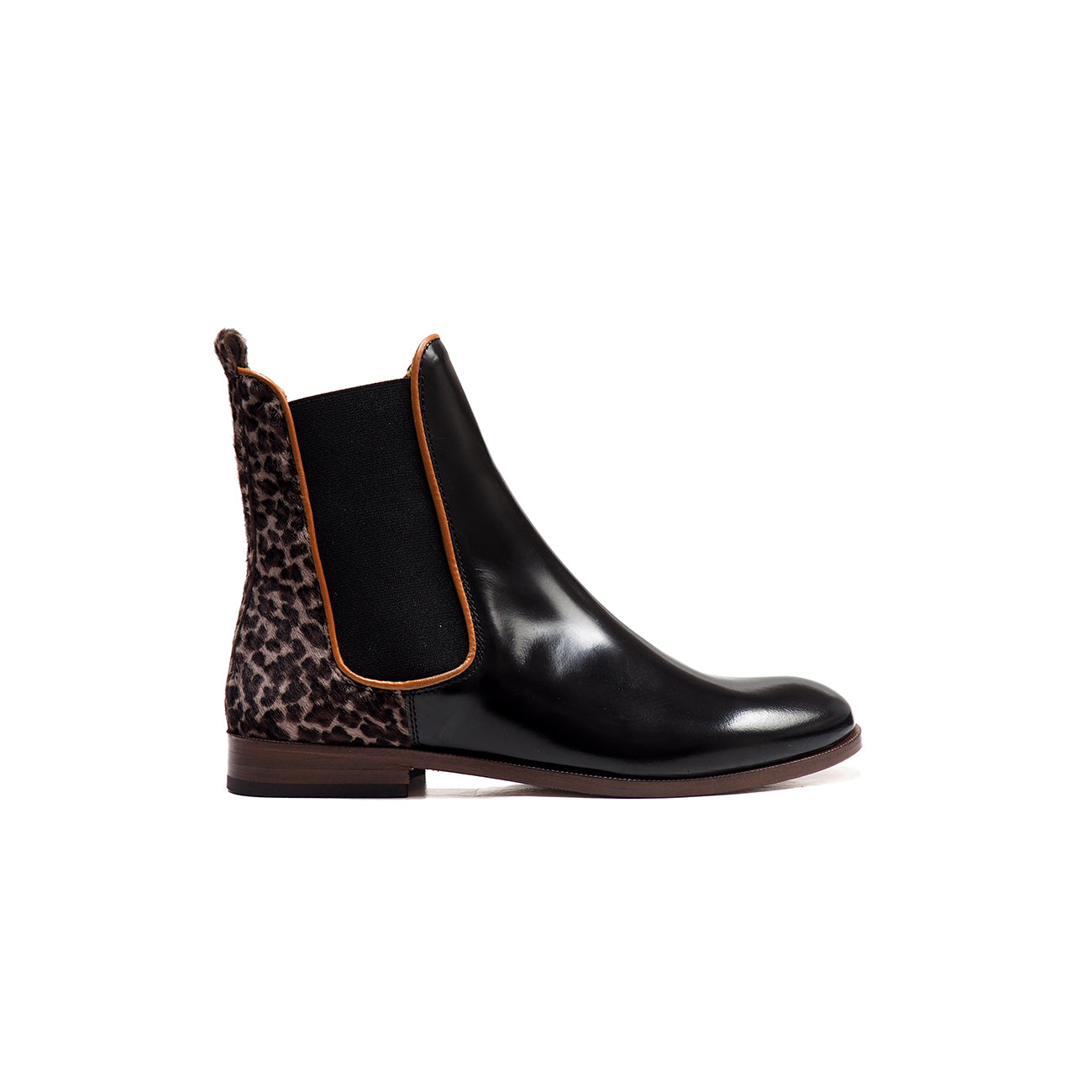 chelsea boots in animalier effect