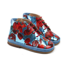 Carica l&#39;immagine nel visualizzatore di Gallery, Toddler Baby shoes in electric blue leather with printed tulips
