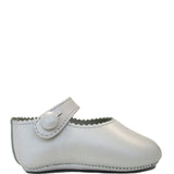 Newborn Shoes in White Calfskin Leather