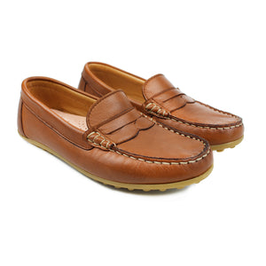 Penny loafers in tan leather