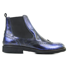 Carica l&#39;immagine nel visualizzatore di Gallery, Chelsea Boots in iridescent violet calf
