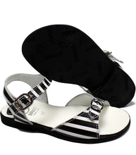 Load image into Gallery viewer, Zebra sandals
