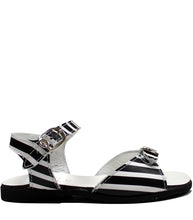 Load image into Gallery viewer, Zebra sandals
