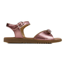 Load image into Gallery viewer, Sandals in pink lamè leather and light rubber sole
