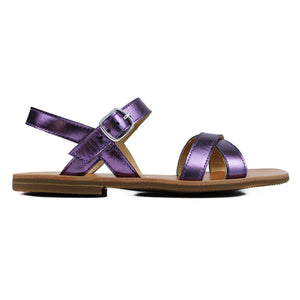 Sandals in violet leather