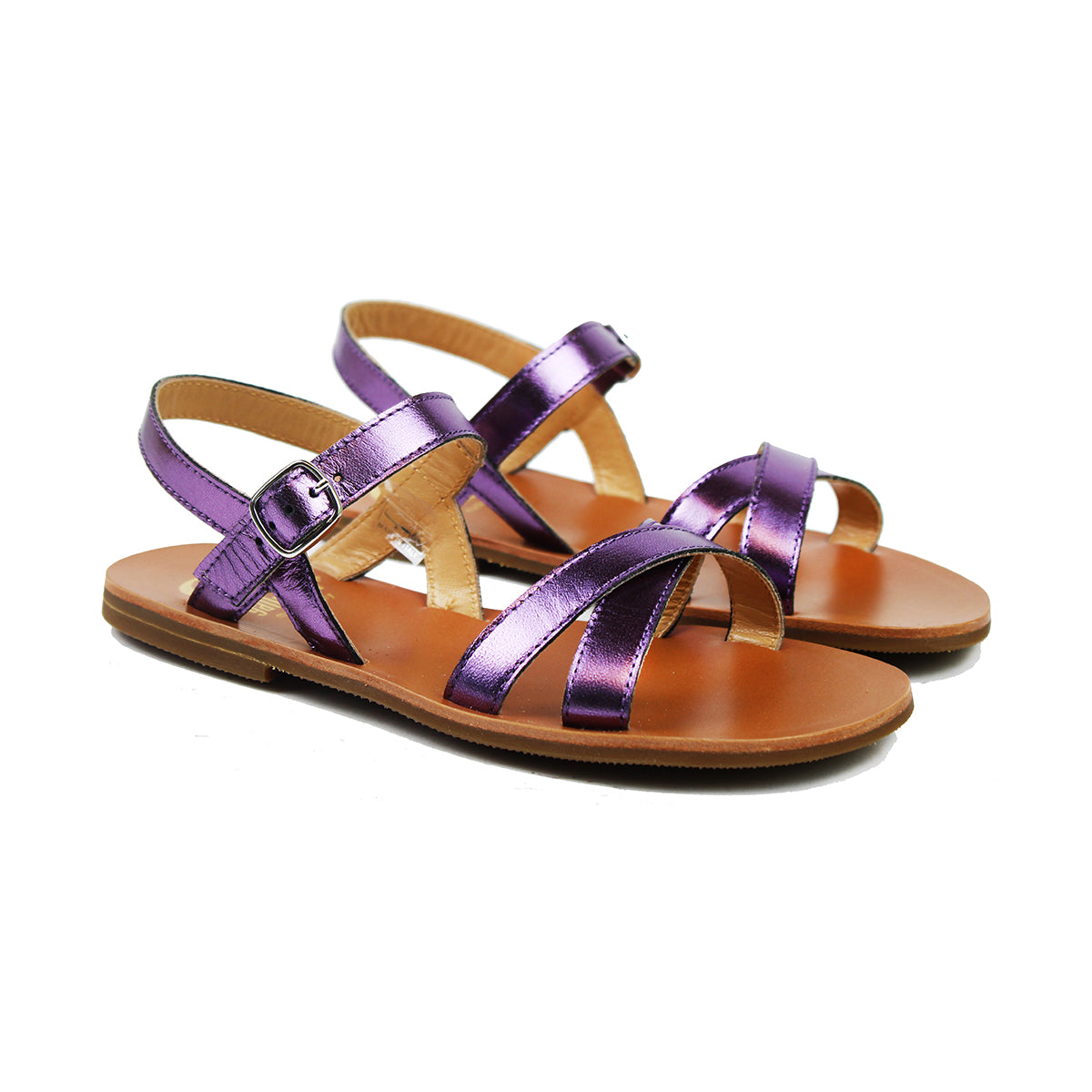 Sandals in purple shiny leather