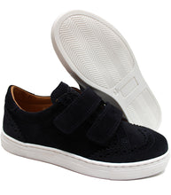 Carica l&#39;immagine nel visualizzatore di Gallery, Blue &amp; white suede sneakers

