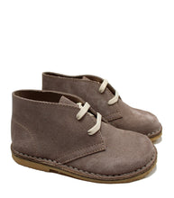 Carica l&#39;immagine nel visualizzatore di Gallery, Natural desert shoes
