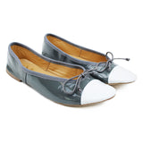 Ballerinas in Grey and White Patent Leather