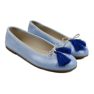 Ballerinas in iridescent azure leather with tassels