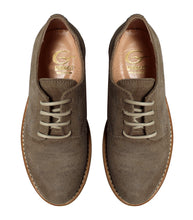 Carica l&#39;immagine nel visualizzatore di Gallery, Natural derby in taupe suede
