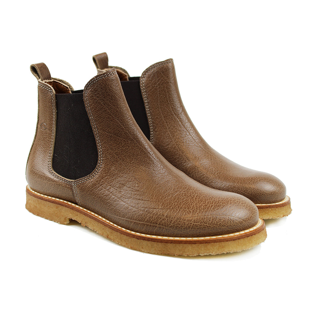 Chelsea Boots in taupe leather and light rubber soles