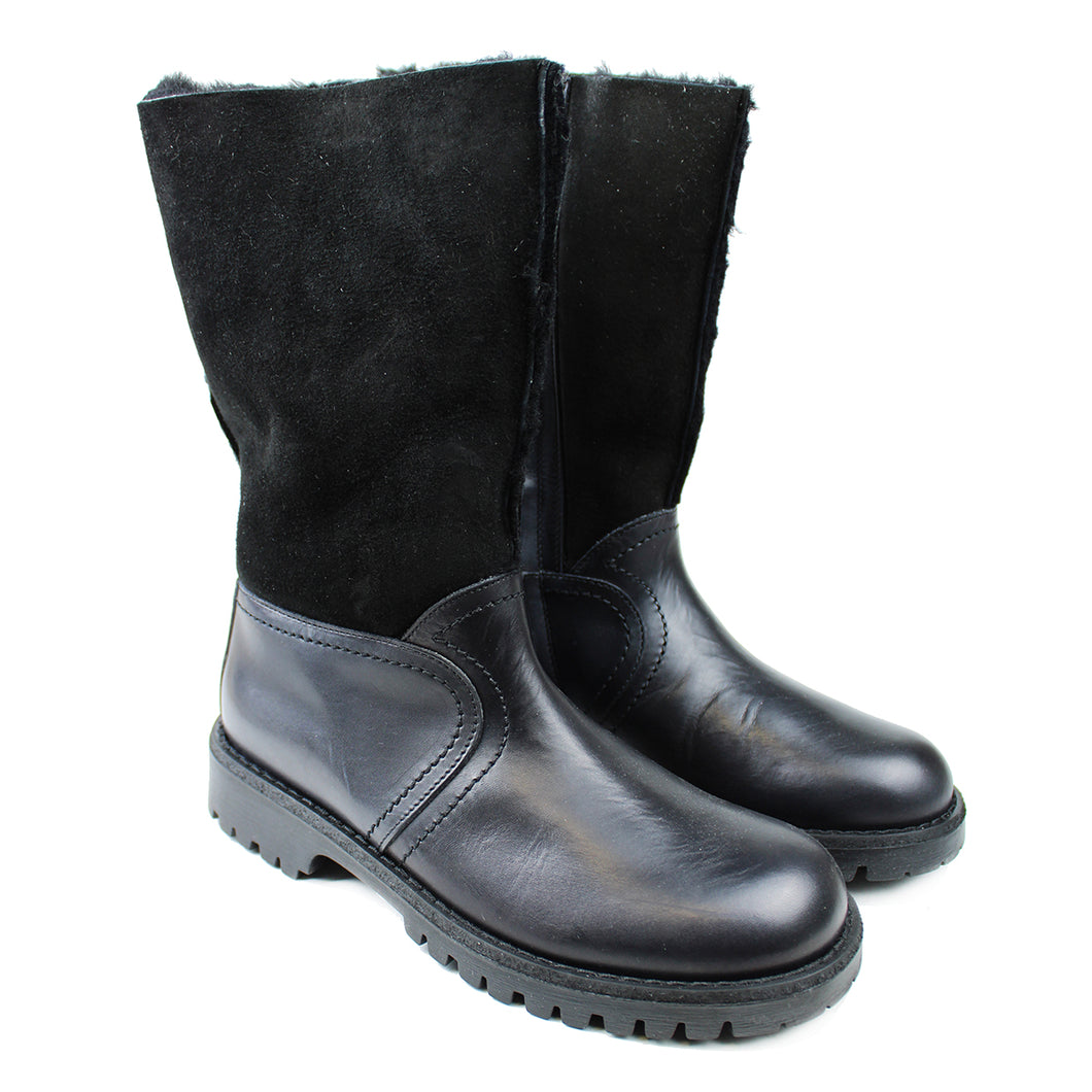 Boots in black leather/suede and warm lining