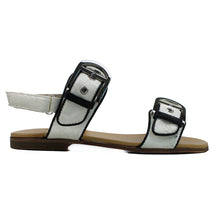 Carica l&#39;immagine nel visualizzatore di Gallery, Sandals in ivory croco-style leather
