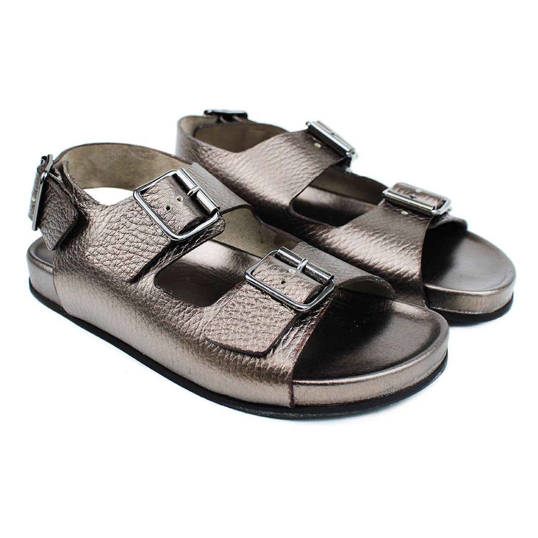 Sandals in gunmetal elk leather and ergonomic footbed with back strap