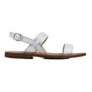 Sandals in white leather and rubber soles