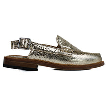 Load image into Gallery viewer, Penny loafer-style Sabot in platinum leather with back strap
