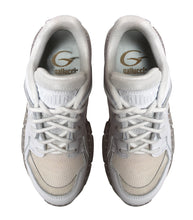 Load image into Gallery viewer, White chunky sneakers
