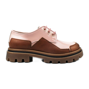 Derby in nude/tan color blocks with chunky amber soles