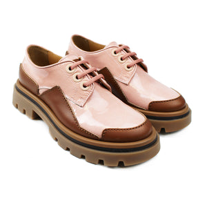 Derby in nude/tan color blocks with chunky amber soles