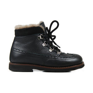 Hicking Boots in in black elk leather and warm lining