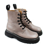 Stivaletto stringato in pelle
