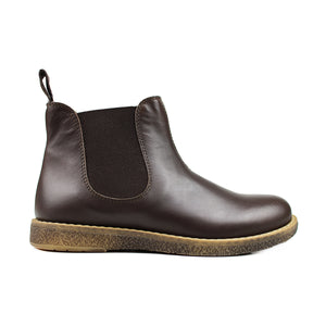 Chelsea Boots in dark brown leather and light rubber soles