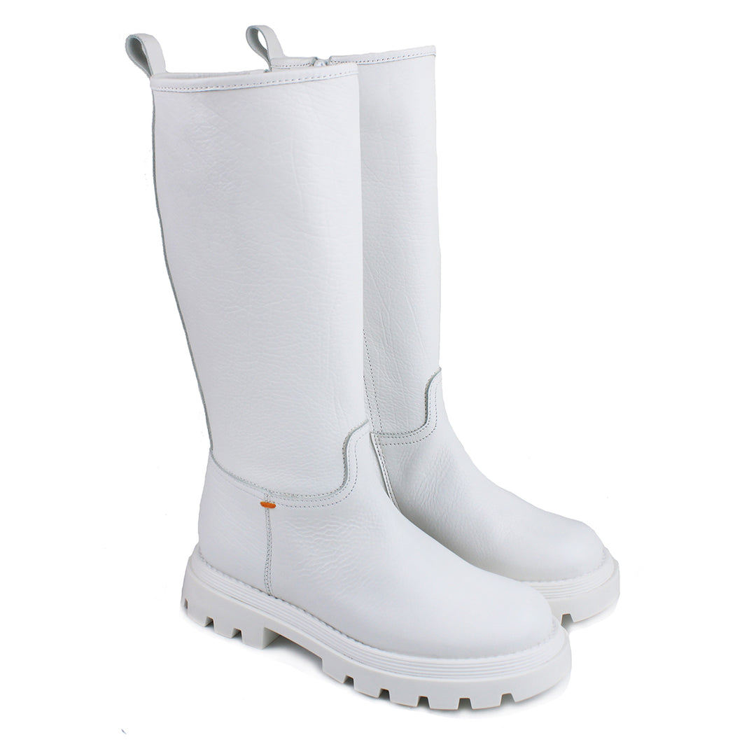 Full-white High-top boots in calf leather with chunky soles