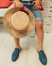 Carica l&#39;immagine nel visualizzatore di Gallery, Slipper in Denim with Black Details
