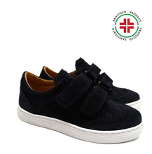 Carica l&#39;immagine nel visualizzatore di Gallery, Blue &amp; white suede sneakers
