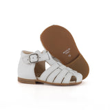 Sandals in light calf leather