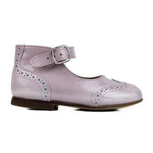 Toddler shoes in pink leather