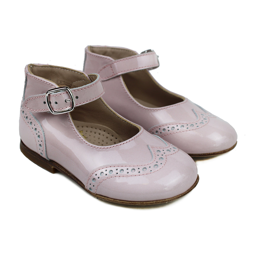 Toddler shoes in pink leather